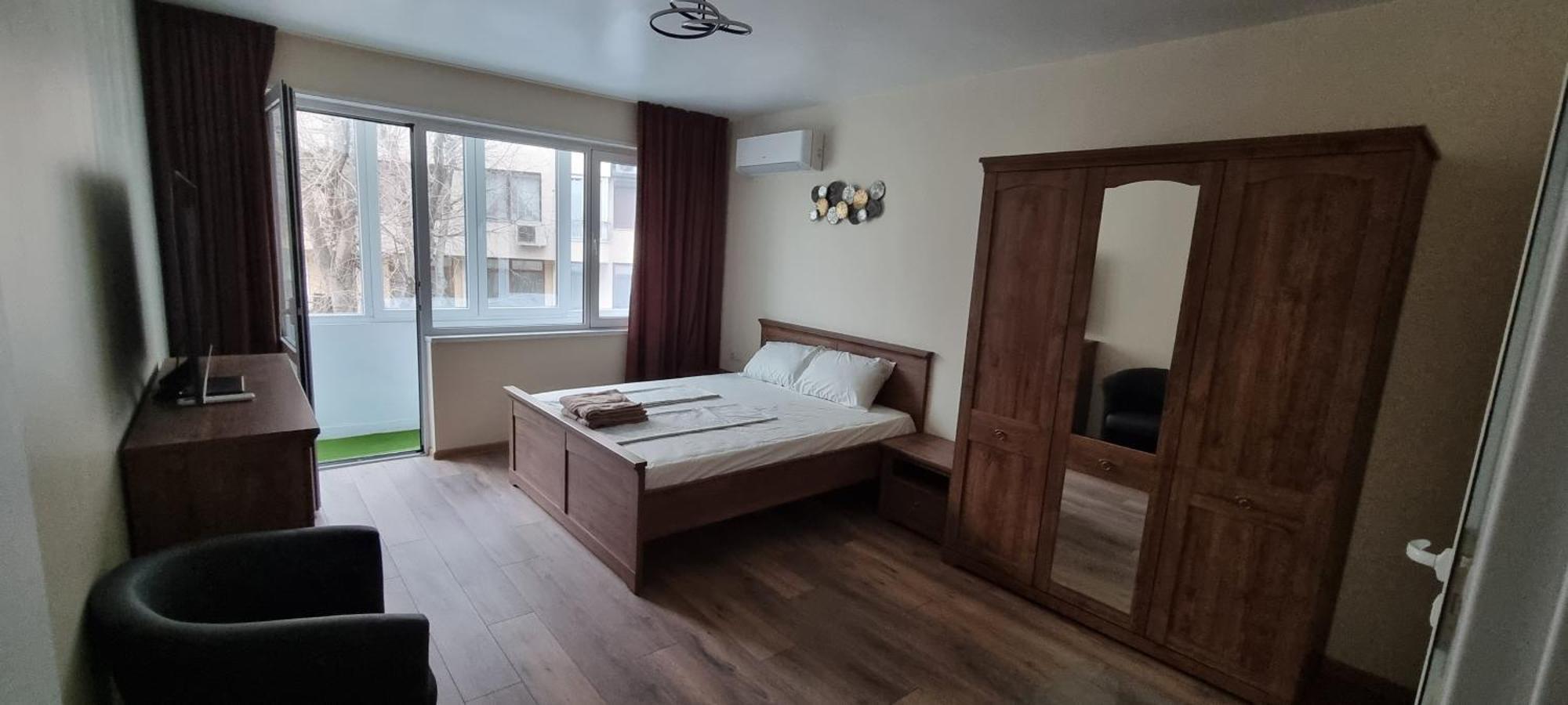 Central Luxe Apartament Mimoza Varna Bagian luar foto